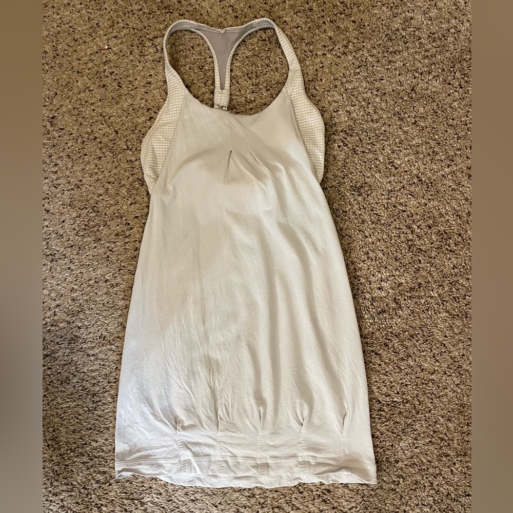 Lululemon yoga tank